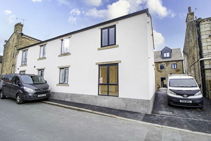 2 Bedroom Town House To Rent In Old Beckside Works, St. Johns Street, Silsden, BD20