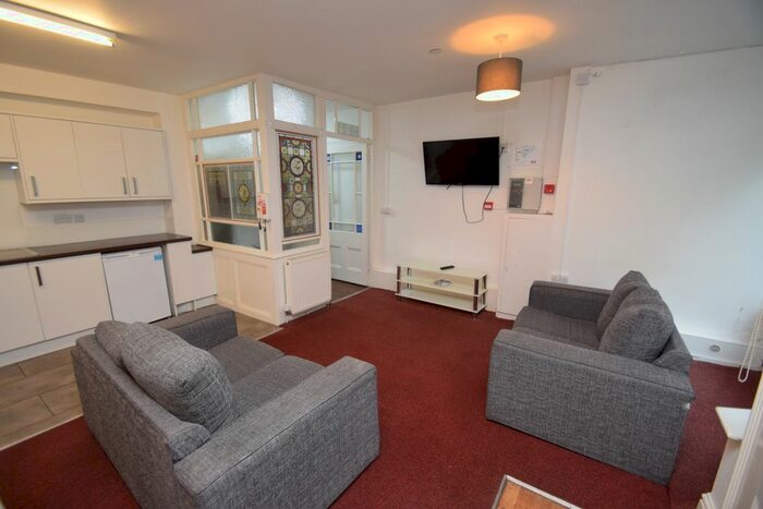 7 Bedroom Terraced House To Rent In Killigrew Place, Killigrew Street, Falmouth TR11