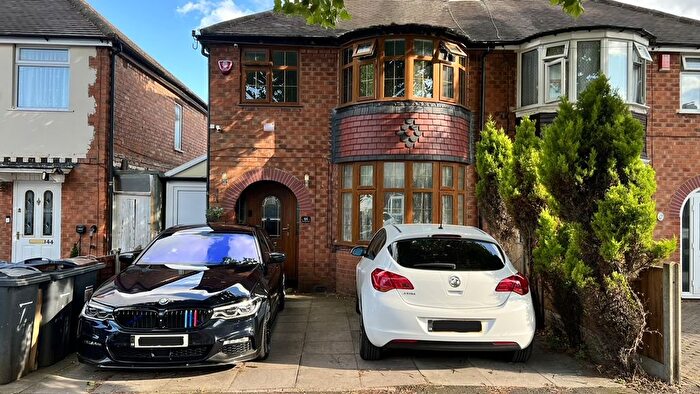 3 Bedroom Semi-Detached House To Rent In Dunvegan Road, Erdington, Birmingham, B24