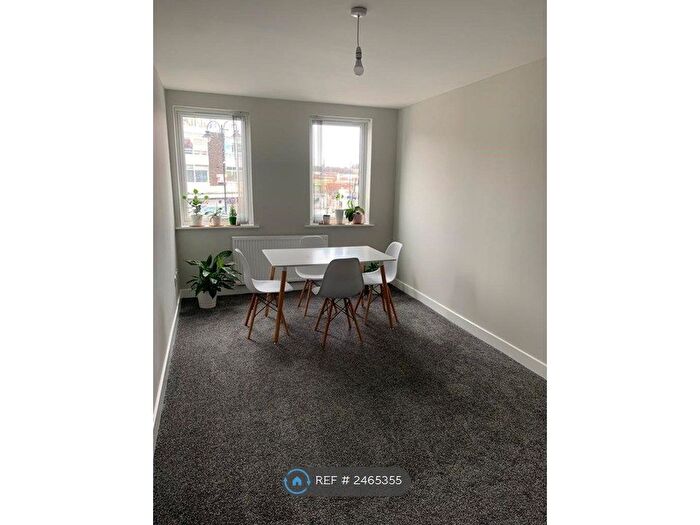 2 Bedroom Flat To Rent In Henry Court, Rotherham, S65