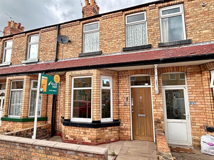 3 Bedroom Terraced House To Rent In Lyell Street, Scarborough, YO12