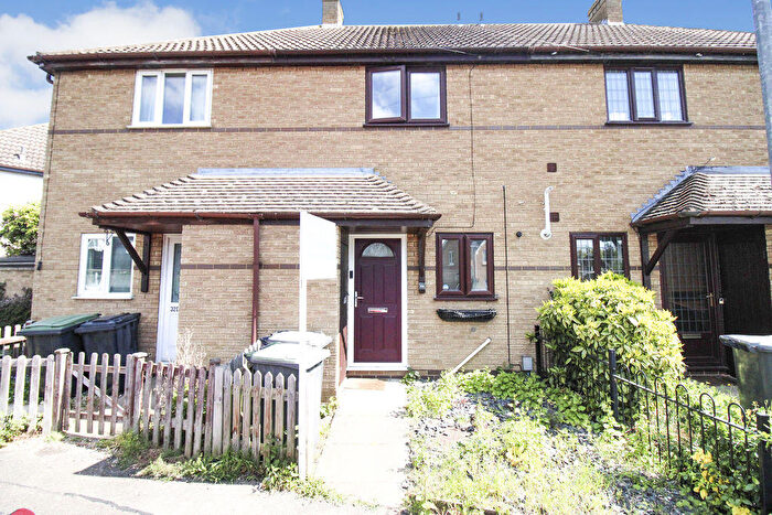3 Bedroom Terraced House For Sale In London Road, Sandy, SG19