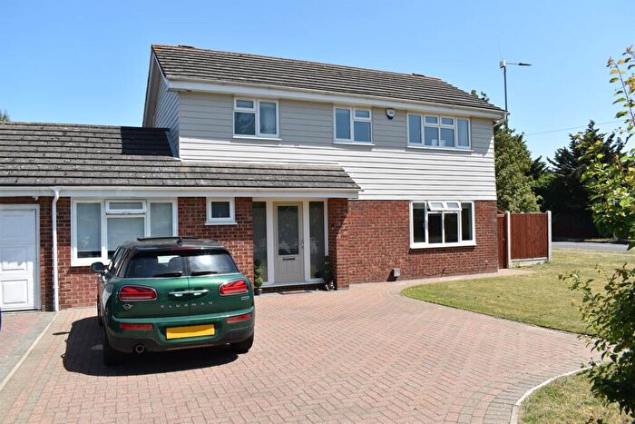 4 Bedroom Detached House For Sale In Goldenacres, Springfield, Chelmsford, CM1