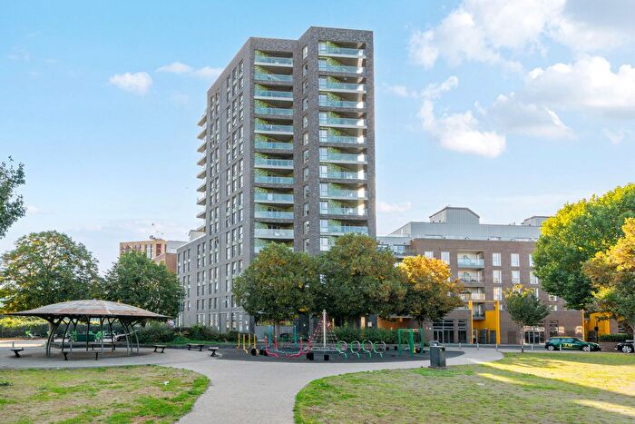 1 Bedroom Flat For Sale In Cofferdam Way, London, SE8
