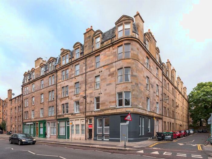 1 Bedroom Apartment To Rent In Buccleuch Street, Edinburgh, EH8