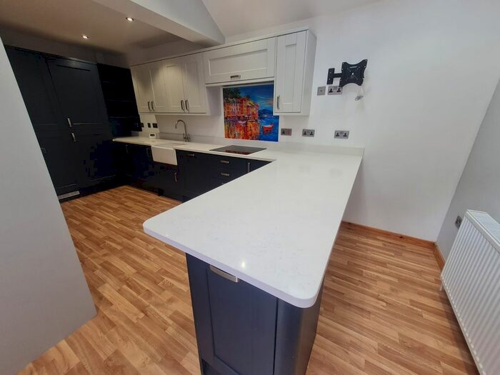 3 Bedroom Bungalow To Rent In Netherton Lane, Netherton, Wakefield, WF4