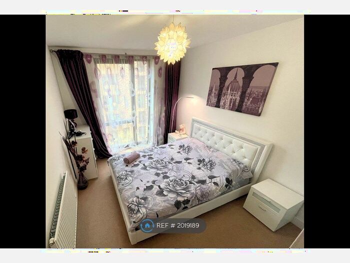 1 Bedroom Flat To Rent In Truman Walk, London, E3