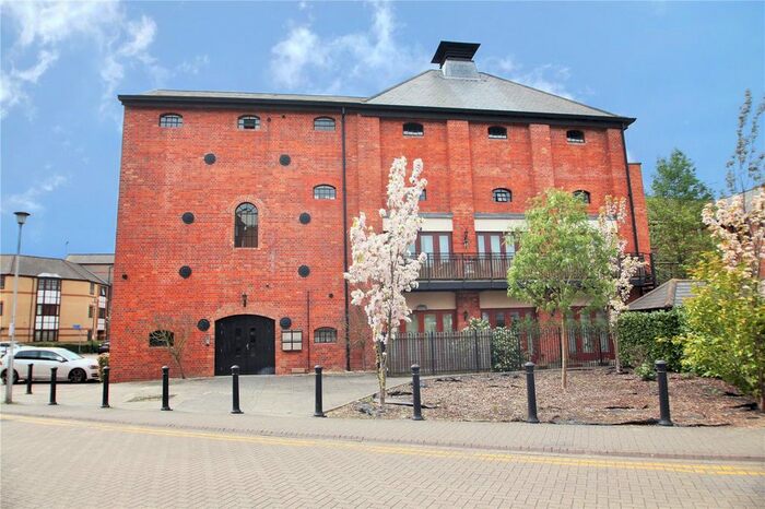 1 Bedroom Flat To Rent In Simmonds Malthouse, Fobney Street, Reading, Berkshire, RG1