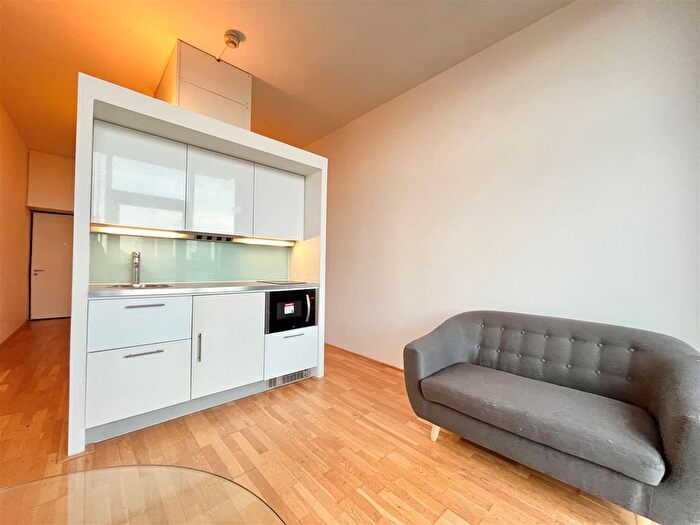 Studio To Rent In Abito, Clippers Quay, Salford, M50
