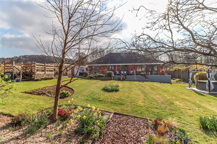 3 Bedroom Bungalow For Sale In Stockbridge Road, Lopcombe, Salisbury, Wiltshire, SP5