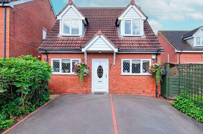 3 Bedroom Detached House For Sale In Brockhill Lane, Redditch, B97