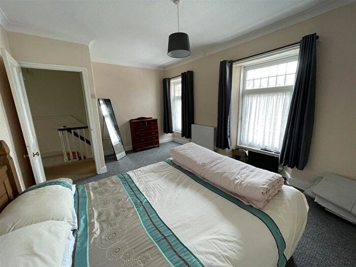 3 Bedroom End Terrace House For Sale In Ralph Terrace, Llanelli, SA15