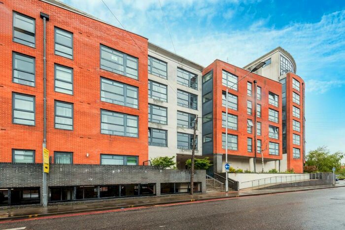 1 Bedroom Apartment To Rent In Kennet Street, Reading, Berkshire, RG1