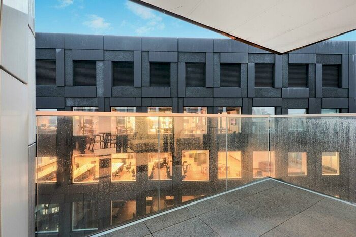 2 Bedroom Flat To Rent In Atlas Building, London, EC1V