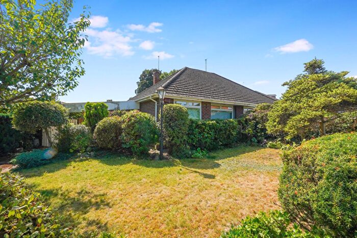 2 Bedroom Semi-Detached Bungalow For Sale In Newbury Avenue, Maidstone, ME16