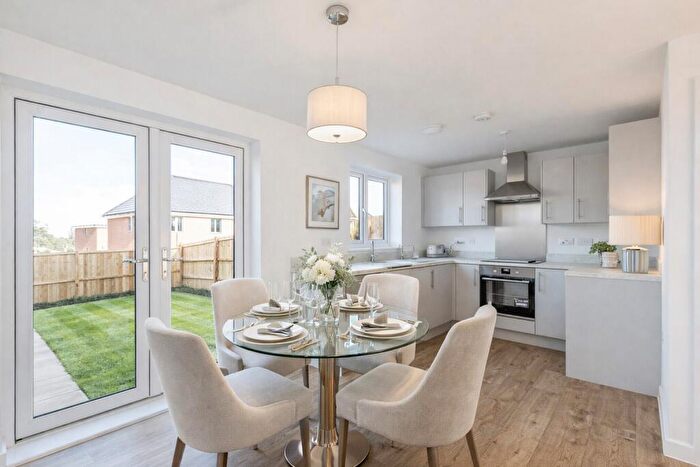 3 Bedroom Semi Detached House For Sale In Farleigh Road, Backwell, Bristol, BS48