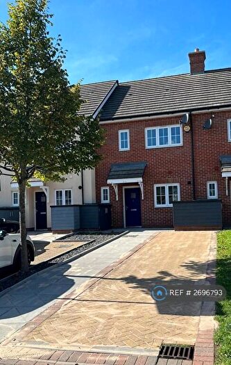 3 Bedroom Terraced House To Rent In Edenbridge Road, Slough, SL2
