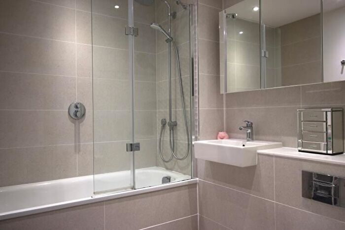 2 Bedroom Apartment To Rent In Stanley Street Manchester, M3