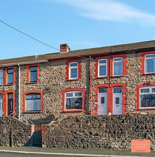 3 Bedroom Terraced House For Sale In High Street, Abertridwr, CF83