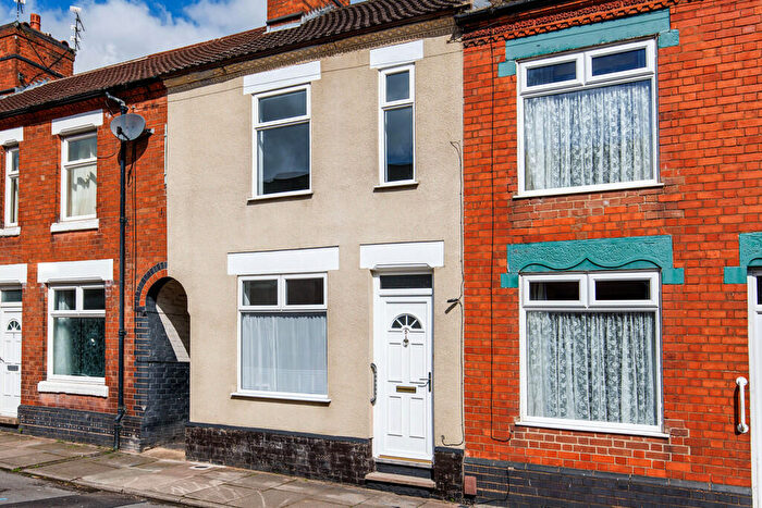 2 Bedroom Terraced House To Rent In Orchard Street, Nuneaton, CV11