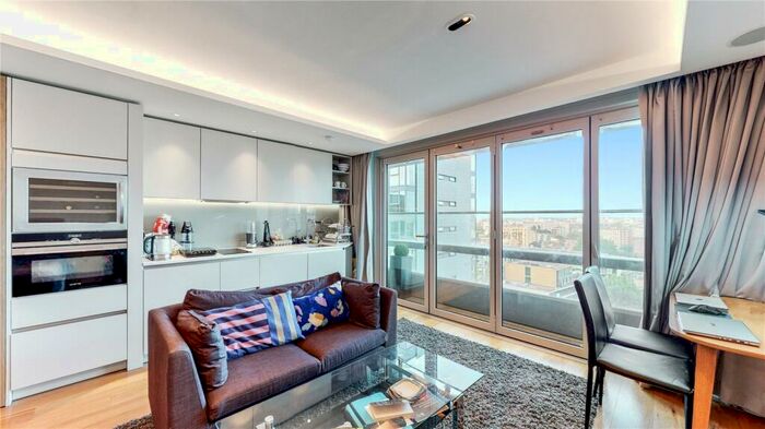 Apartment To Rent In Canaletto Tower, EC1V
