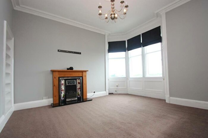 1 Bedroom Apartment To Rent In Meadowbank Avenue, Meadowbank, Edinburgh, EH8