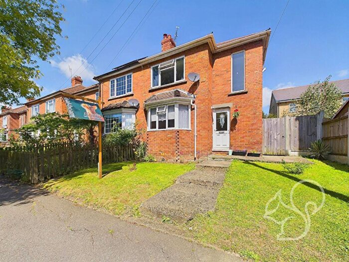 3 Bedroom Semi Detached House For Sale In Tufnell Way, Colchester, CO4