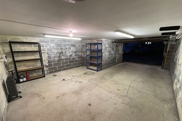 2 Bedroom Flat For Sale In Dickson Wharf, Wharf Road, Whaley Bridge, High Peak, SK23