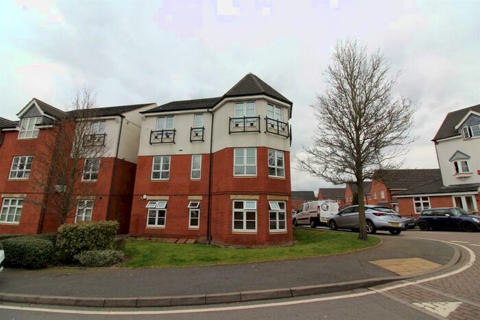 2 Bedroom Flat To Rent In Wavers Marston, Marston Green, B37