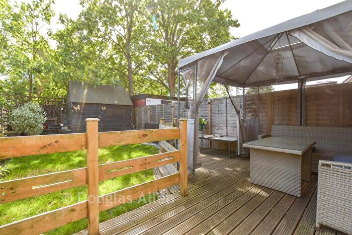 2 Bedroom Terraced House For Sale In Arnold Road, Dagenham, Essex, RM9