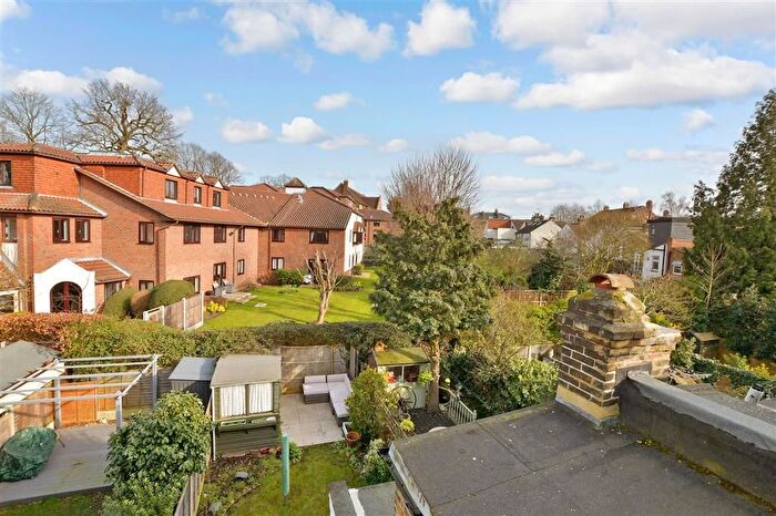 3 Bedroom Terraced House For Sale In Chingford Lane, Woodford Green, Essex, IG8