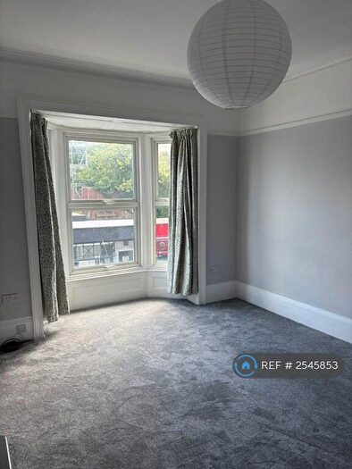 3 Bedroom Flat To Rent In High Street, Shanklin, PO37