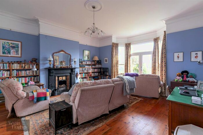 3 Bedroom Terraced House For Sale In Sedlescombe Road North, St. Leonards-On-Sea, TN37