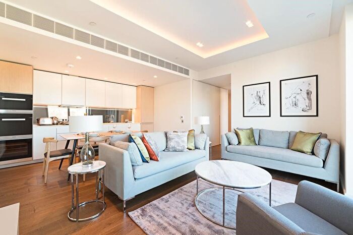 3 Bedroom Flat To Rent In Lillie Square, London, SW6