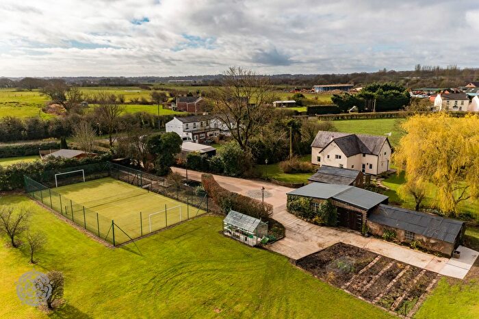 4 Bedroom Property For Sale In Jolly Tar Lane, Coppull, Lancashire, PR7