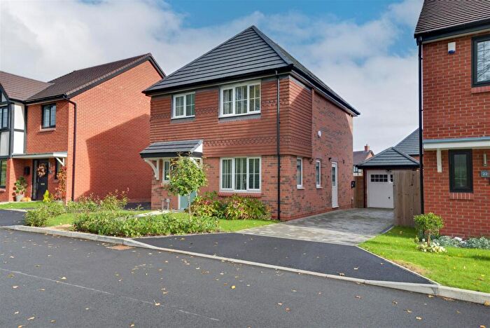 3 Bedroom Detached House For Sale In Walter Avenue, Congleton, CW12