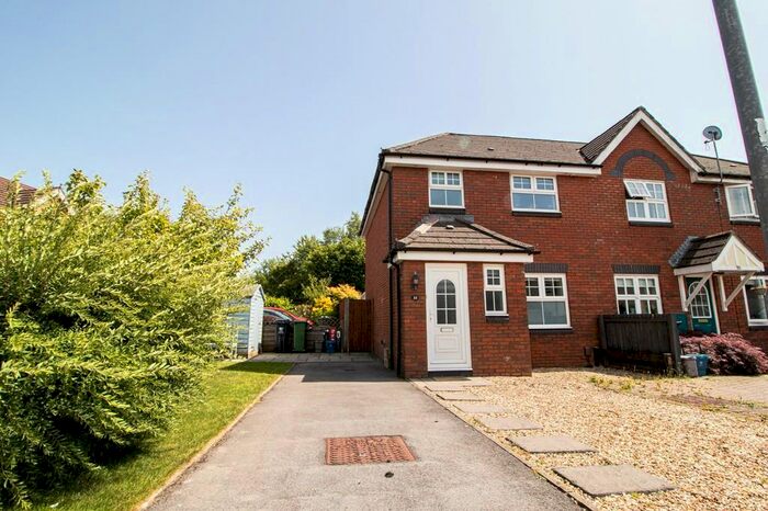 3 Bedroom End Of Terrace House To Rent In Maes Y Crofft, Morganstown, CF15