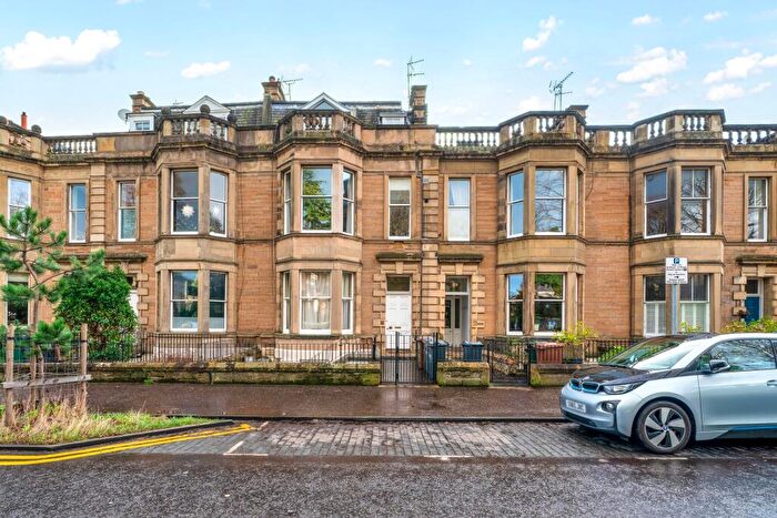3 Bedroom Apartment To Rent In Newbattle Terrace, Edinburgh, EH10