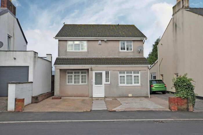 3 Bedroom Detached House To Rent In Detached House, Allt-Yr-Yn View, Newport, NP20