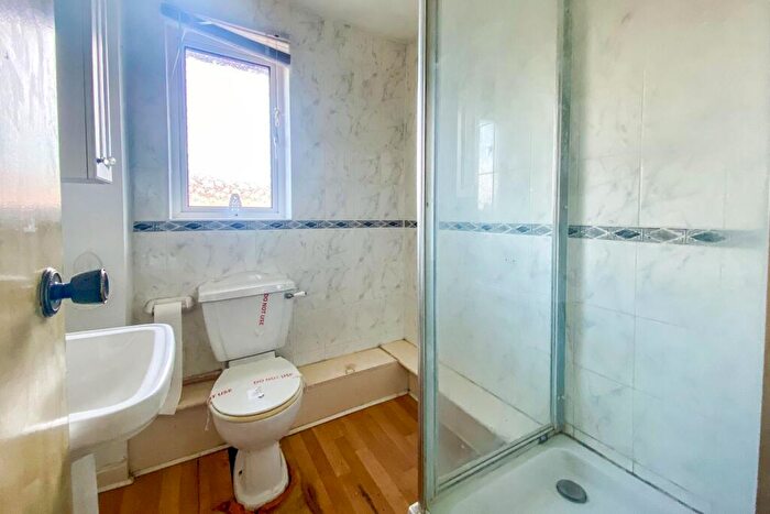 2 Bedroom End Of Terrace House For Sale In Cloudberry Road, Swindon, Wiltshire, SN25