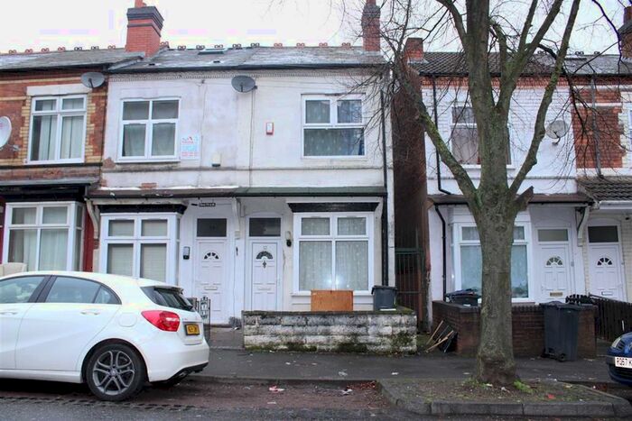 3 Bedroom End Of Terrace House To Rent In Beeton Road, Birmingham B18