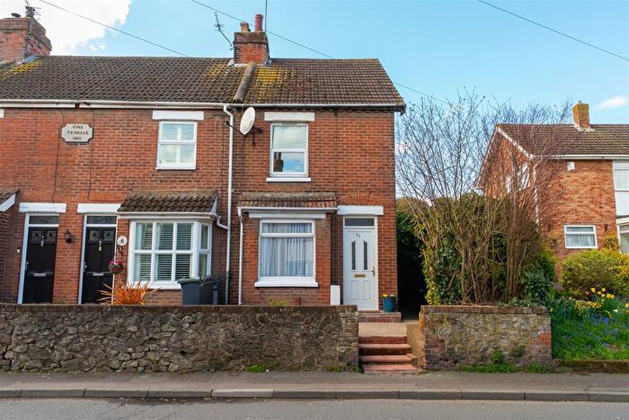 2 Bedroom Terraced House For Sale In Holborough Road, Snodland, ME6