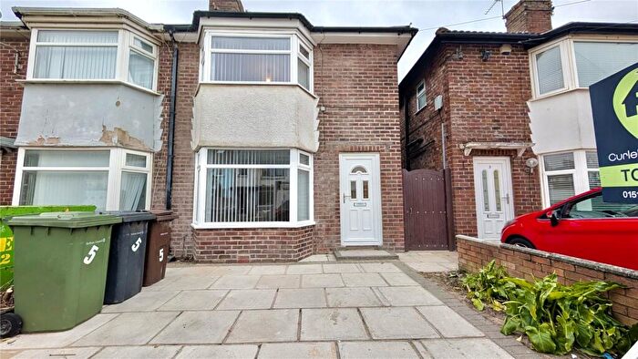 3 Bedroom Semi Detached House To Rent In Endsleigh Road, Waterloo, L22