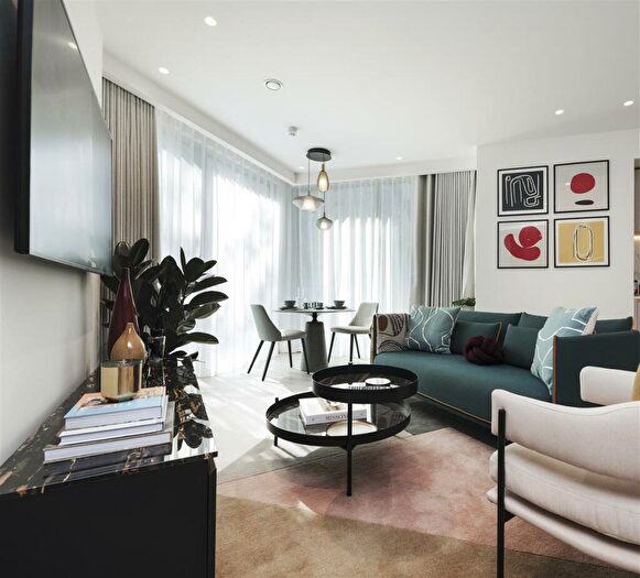 1 Bedroom Apartment For Sale In Bermondsey Heights - Ilderton Road, London, SE15