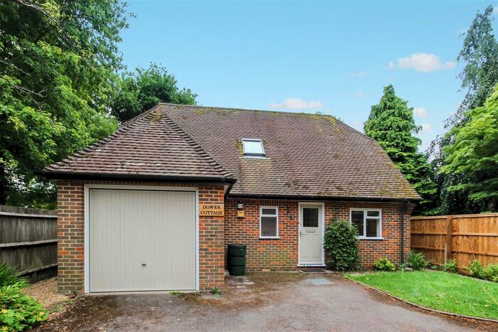 2 Bedroom Detached Bungalow To Rent In Barnett Lane, Wonersh, Guildford, GU5