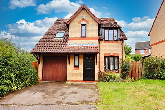 4 Bedroom Detached House To Rent In Lamberhurst Grove, Kents Hill, Milton Keynes, MK7