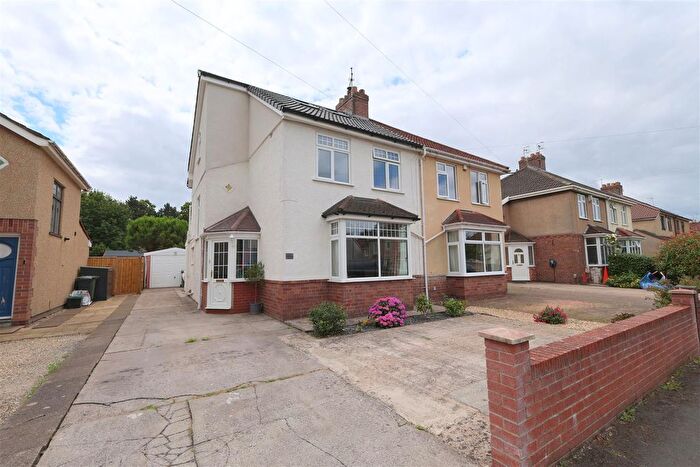 4 Bedroom Semi Detached House To Rent In North View, Staple Hill, Bristol, BS16