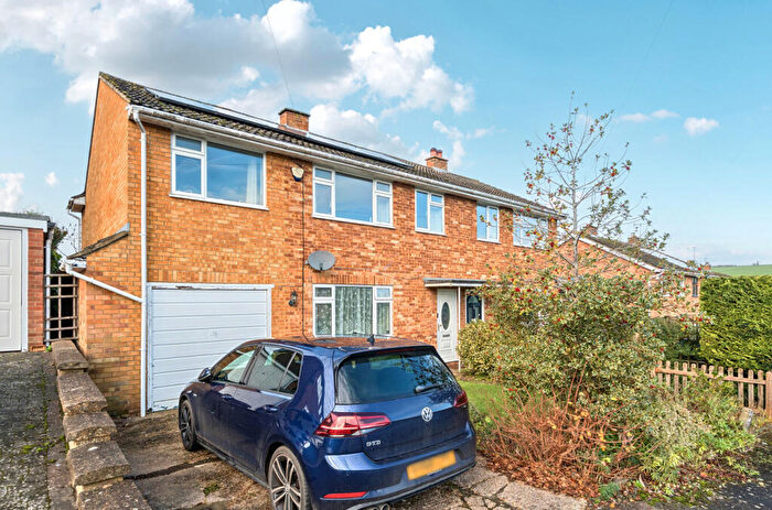 4 Bedroom Semi-Detached House For Sale In Princes Street, Piddington, High Wycombe, HP14