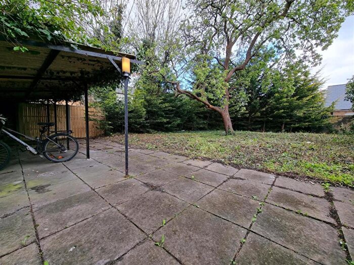 1 Bedroom House To Rent In Rooms Available At A Mill Road, Cambridge, CB1