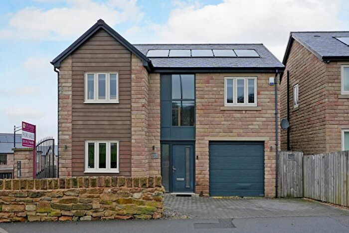 4 Bedroom Detached House For Sale In Hemsworth Road, Sheffield, S8